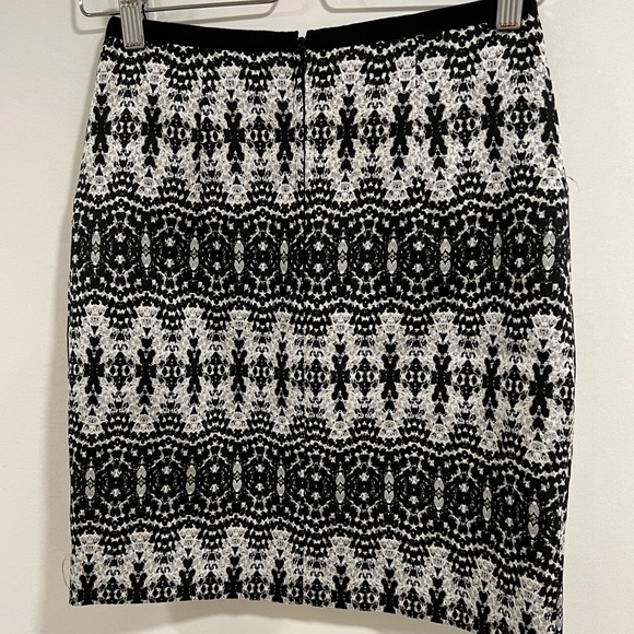 Skirt with pockets ❤️ - Picture 3 of 5